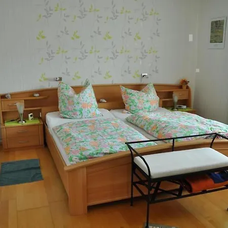 Klein By Interhome * Dickenschied