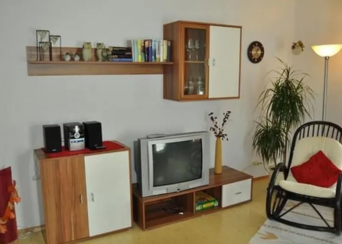 Apartment Klein By Interhome